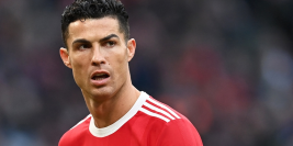 Cr7 là ai? Hành trình trở thành biểu tượng bóng đá thế giới
