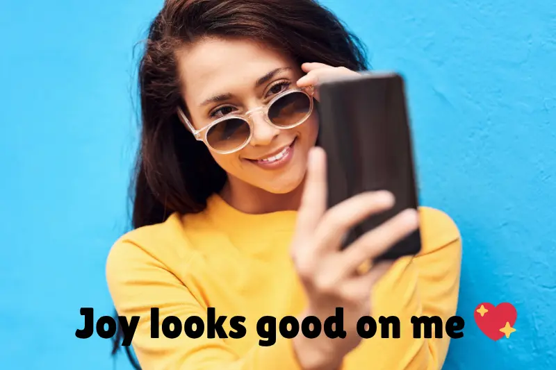 joy looks good on me